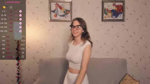 Melisa online show from November 1, 8:30 pm