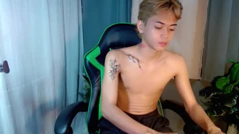 cuteleemoreno online show from February 4, 9:19 pm