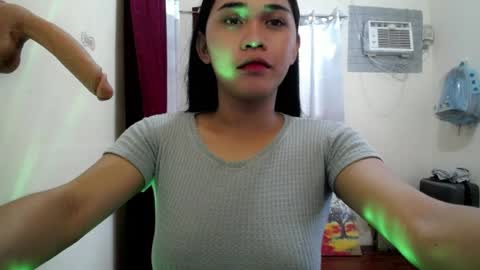 isabel online show from July 19, 3:42 am