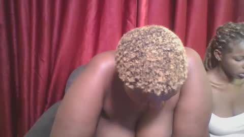 cutey_mellanin online show from February 17, 12:32 am