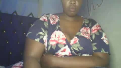 cutey_mellanin online show from September 14, 7:04 pm