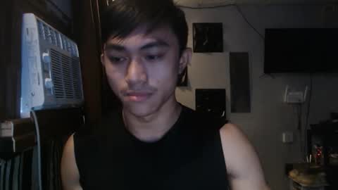 cutie_hunk69 online show from June 6, 2:50 am