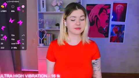 Snapshot of cutie_mili chatting on February 20, 7:12 am mili online show from February 20, 7:12 am