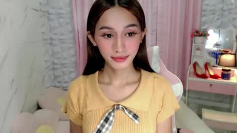 cutie_mitcha online show from October 21, 3:22 am