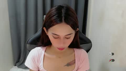 cutie_mitcha online show from February 11, 10:58 am