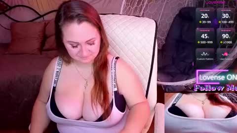 Snapshot of cutieeeandlove chatting on October 12, 12:42 pm Alice online show from October 12, 12:42 pm