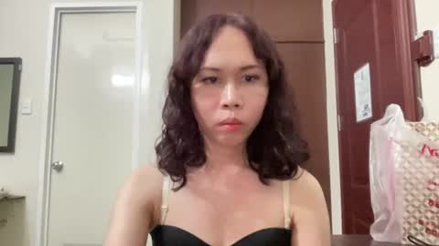 cutieelle online show from August 8, 7:35 pm