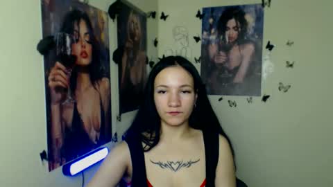 Emma online show from October 25, 8:20 pm