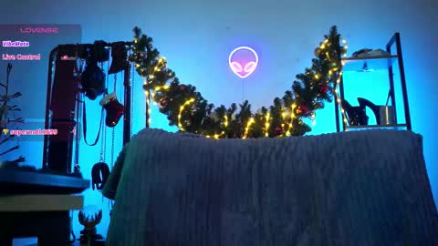 Lily Goddess online show from December 18, 2:07 am