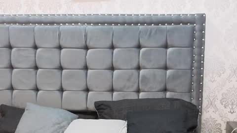 Cynthia1fox online show from March 13, 3:54 am