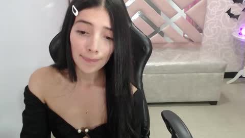 CINTIA ARAUJO online show from October 28, 3:51 am