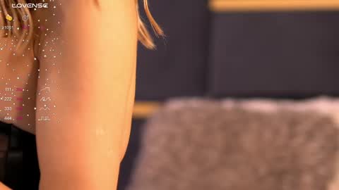 Ivy online show from March 7, 4:02 am