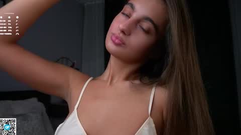 Isabella online show from February 1, 1:13 am