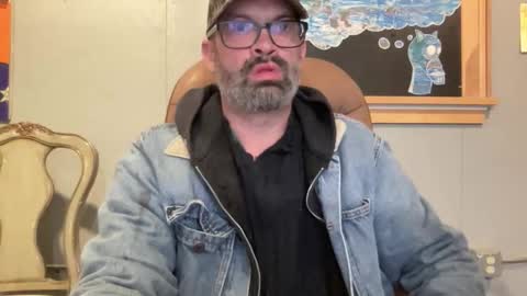 d4ddy858 online show from October 24, 8:09 pm