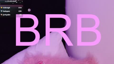 Darlene online show from February 4, 8:49 pm