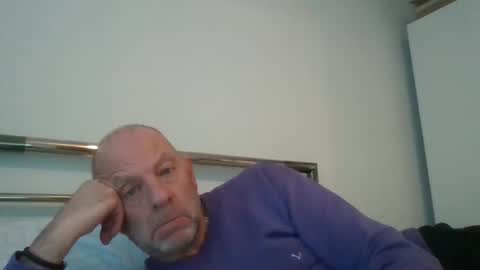 dab2912 online show from February 1, 3:42 pm