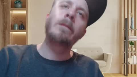 dabbydaddy25 online show from May 16, 10:08 pm