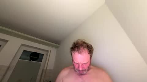 dachdecker7269 online show from February 19, 5:28 am