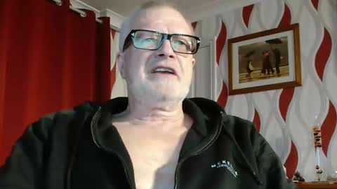 Snapshot of daddiescockforyou chatting on March 10, 9:07 pm Brian ... online show from March 10, 9:07 pm