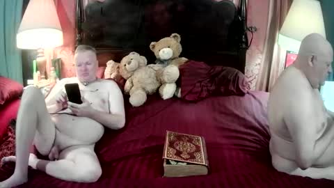Daddy online show from May 8, 10:10 am