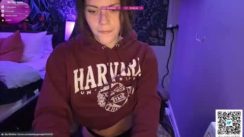 daddysgoodgirl online show from February 10, 3:04 pm