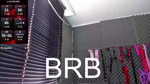 Lili online show from October 18, 5:50 pm