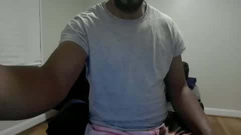 Snapshot of daffyduck71 chatting on December 25, 9:34 am daffyduck71 online show from December 25, 9:34 am