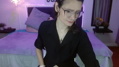 Snapshot of dafne_xx_ chatting on October 11, 1:38 pm dafne_xx_ online show from October 11, 1:38 pm