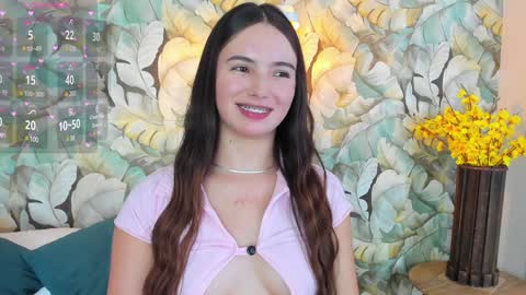 Snapshot of dafnevega chatting on February 7, 11:03 pm Dafne  online show from February 7, 11:03 pm