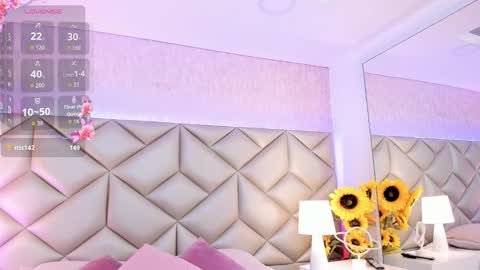 Dafnne online show from December 5, 5:39 am