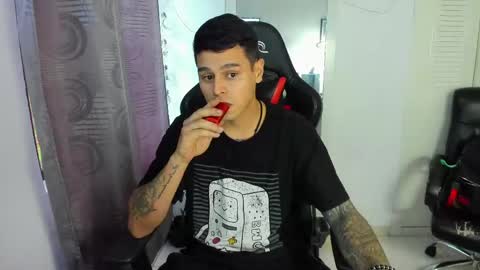 my name is Jhon and I live in colombia online show from May 6, 11:05 am