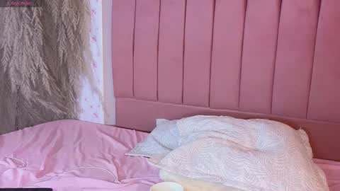 Dahiana online show from October 4, 8:39 pm