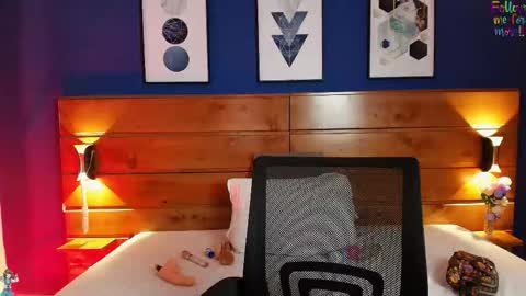  Dahiana  online show from November 4, 8:32 pm