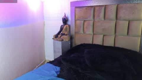 Dahiana online show from April 1, 1:41 pm