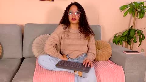 Dahli online show from May 6, 2:28 am