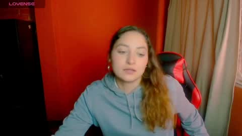 Daiana online show from April 22, 6:15 pm