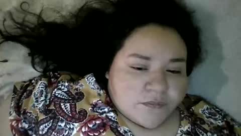 daisnconfusion_ online show from November 16, 6:10 pm