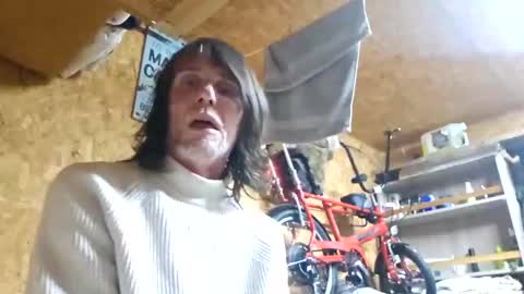dave online show from April 29, 8:46 pm