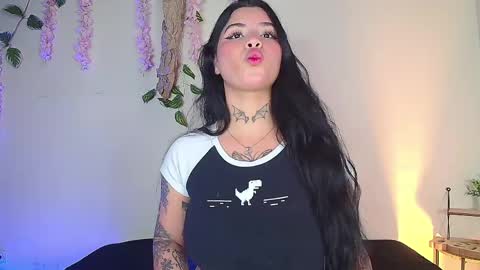 dakota carsson online show from April 15, 11:38 pm