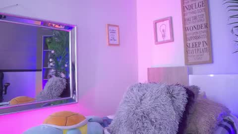 dakotaa online show from February 10, 5:49 pm