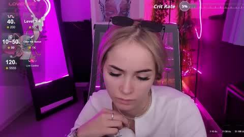 Snapshot of dakotaajohnnson chatting on October 17, 8:51 am dakotaajohnnson online show from October 17, 8:51 am