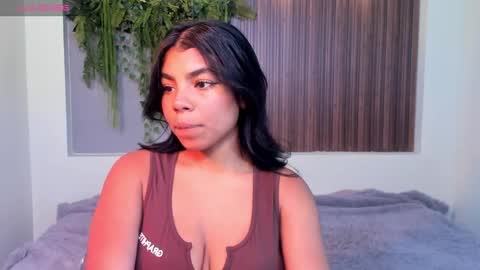 Snapshot of dakotaferreti chatting on September 21, 8:57 pm Dakota Ferreti online show from September 21, 8:57 pm