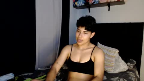 Estefany online show from July 9, 9:41 pm