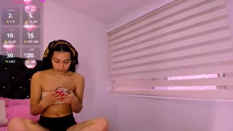 dakotamitchell online show from September 27, 9:56 pm