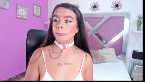 dakotta_storm online show from December 2, 4:32 am