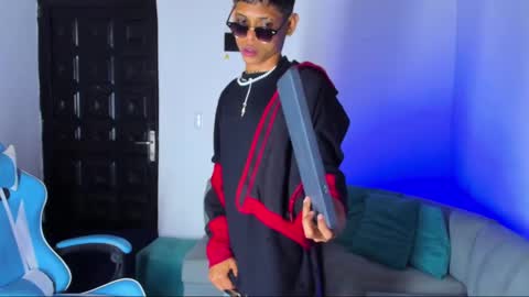 damar_felipe online show from March 3, 8:16 am