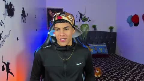 Damian online show from September 10, 3:07 am