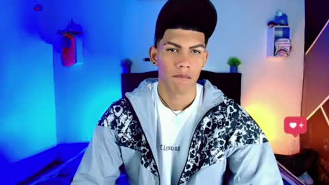 Damian online show from March 12, 3:02 am