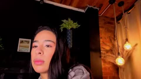 damian_n_lissa online show from July 5, 4:19 am