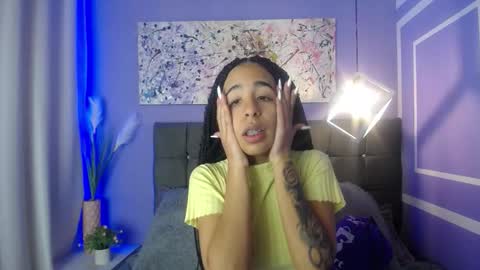 damian_n_lissa online show from November 19, 2:44 am